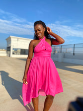 Load image into Gallery viewer, Sienna Halter Pink Midi Dress