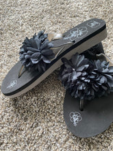Load image into Gallery viewer, Y2K floral thong flip-flops