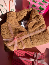 Load image into Gallery viewer, Teddy Bear Pullover