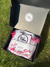 Load image into Gallery viewer, Pickme Mystery Spring/Summer Clothing Bundle