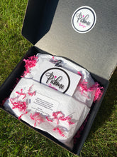 Load image into Gallery viewer, Pickme Mystery Spring/Summer Clothing Bundle