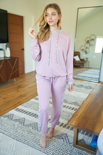 Load image into Gallery viewer, Chill Jogger Pants