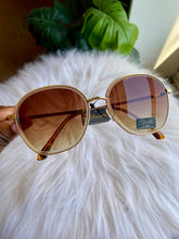 Load image into Gallery viewer, Summer Vibes
