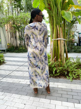 Load image into Gallery viewer, Basic Tropical Swimsuit Coverup
