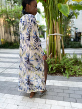 Load image into Gallery viewer, Basic Tropical Swimsuit Coverup
